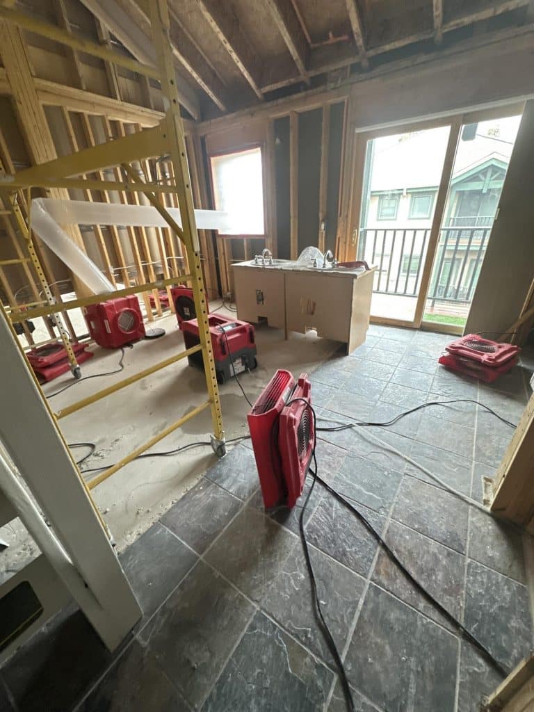 Does Homeowners Insurance Cover Water Damage? | Kinder